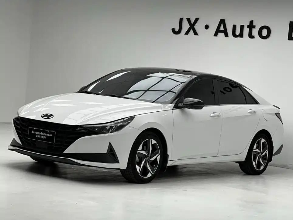 Hyundai Elantra, фото 1