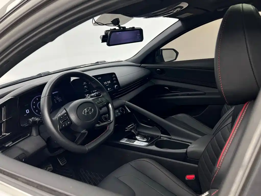 Hyundai Elantra, фото 4