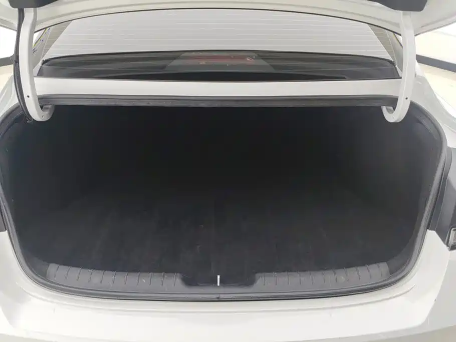 Hyundai Elantra, фото 10