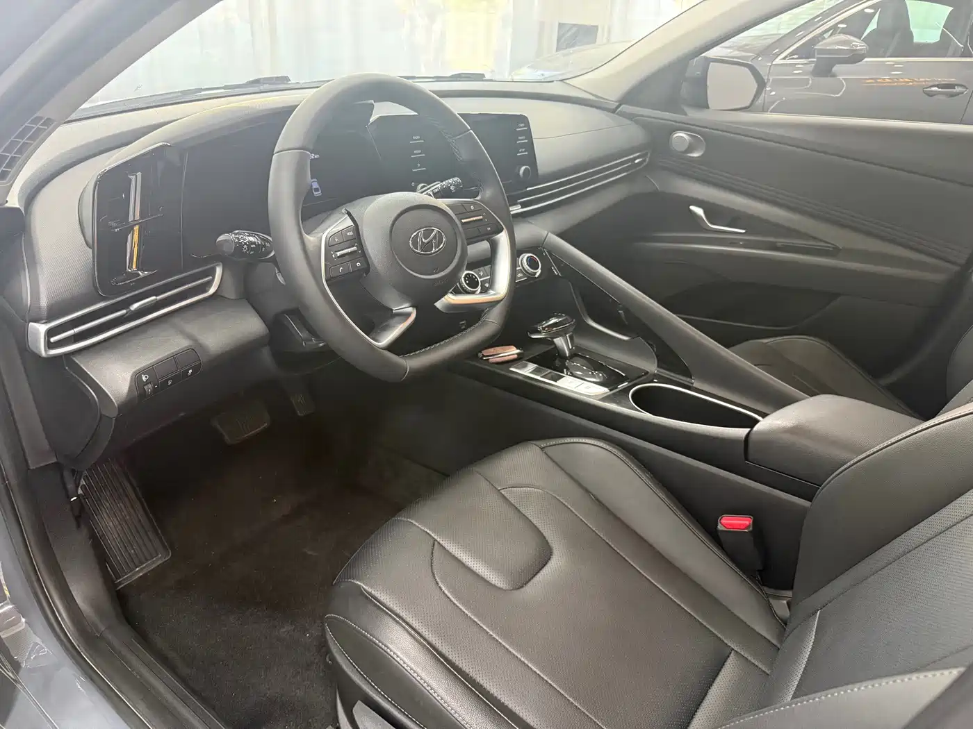Hyundai Elantra, фото 12