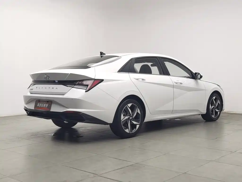 Hyundai Elantra, фото 2