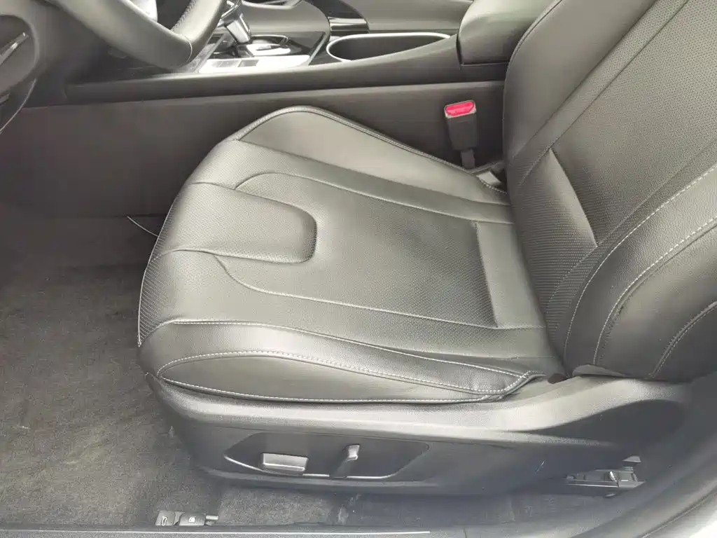 Hyundai Elantra, фото 12