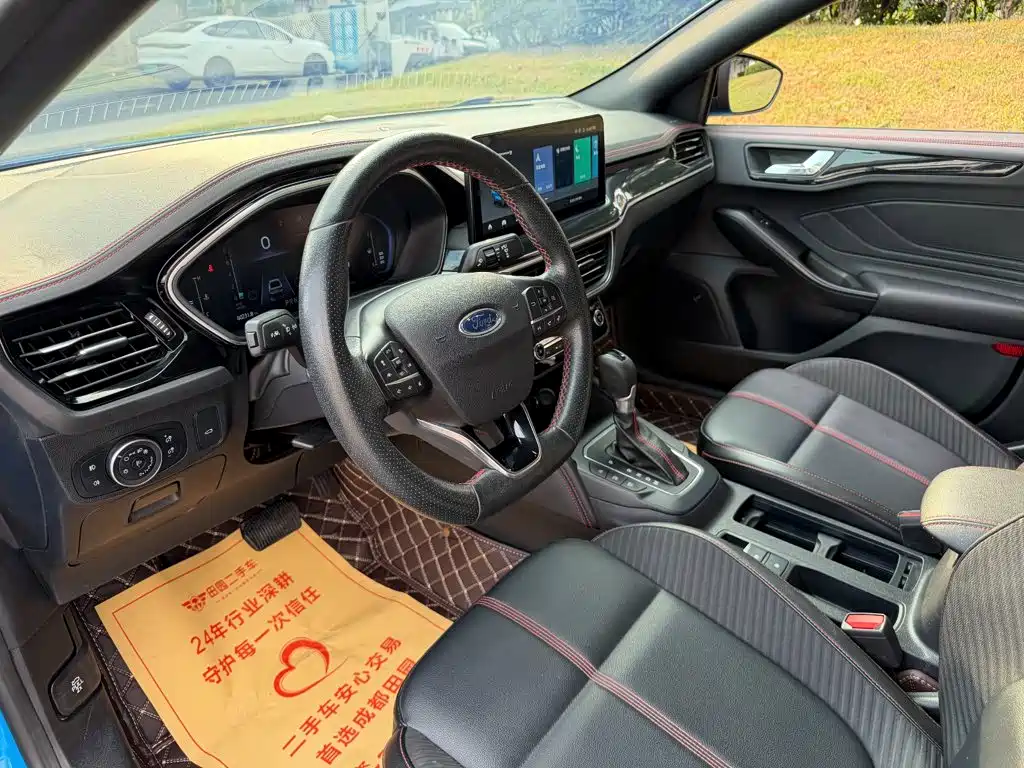 Ford Focus, фото 11
