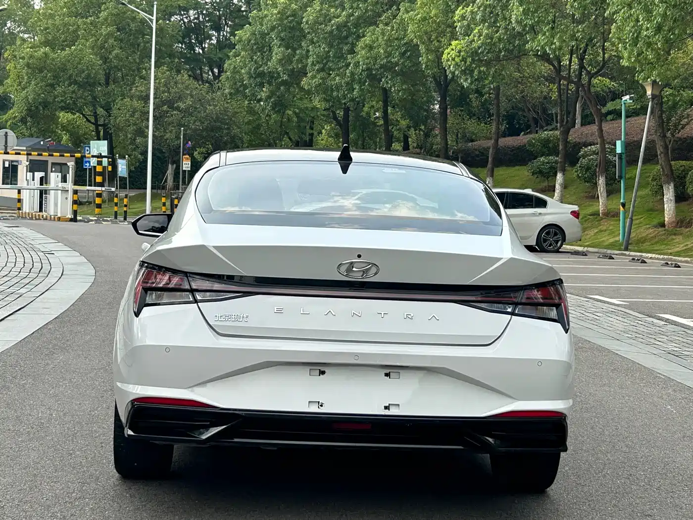 Hyundai Elantra, фото 25