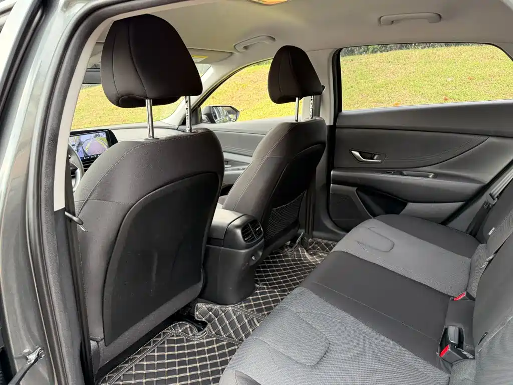 Hyundai Elantra, фото 3