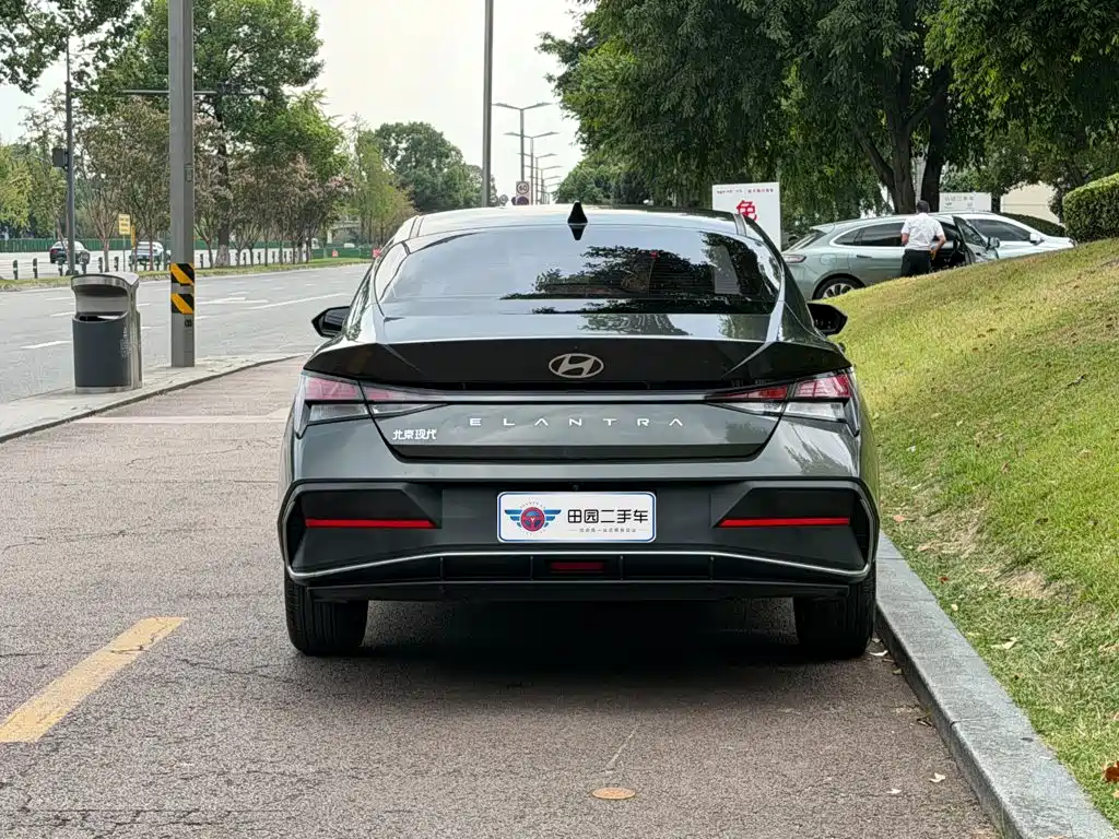 Hyundai Elantra, фото 9