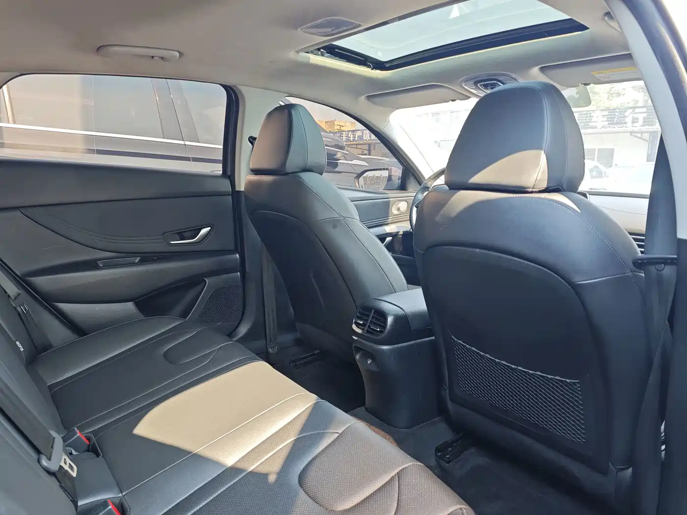 Hyundai Elantra, фото 15