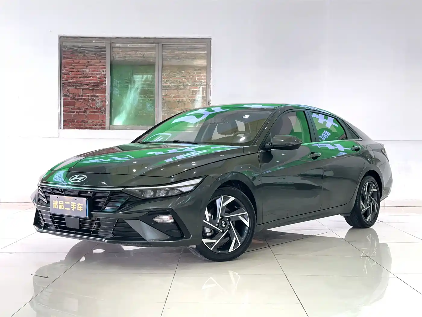 Hyundai Elantra, фото 1