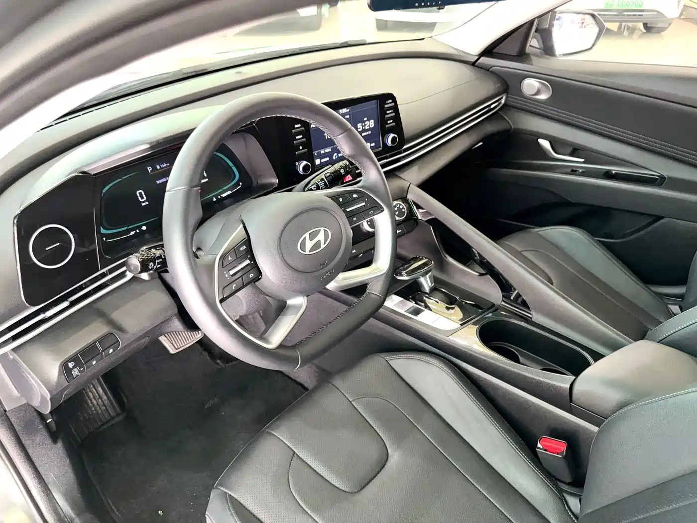 Hyundai Elantra, фото 6