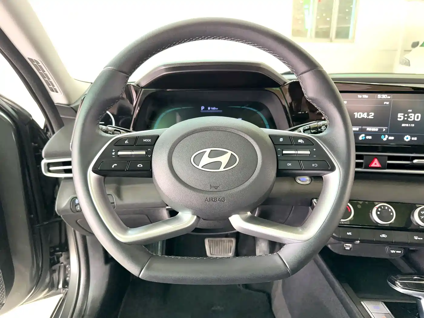 Hyundai Elantra, фото 12