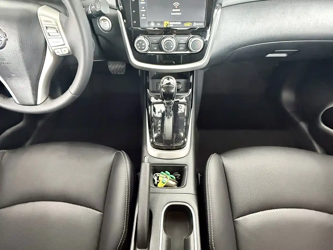Nissan Tiida, фото 13