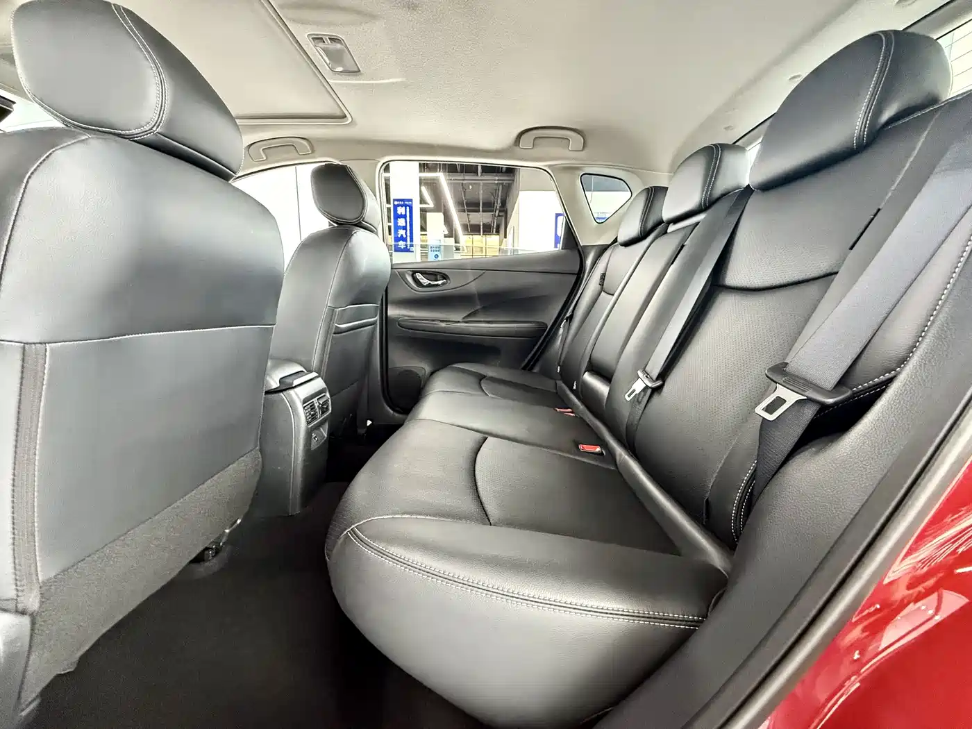 Nissan Tiida, фото 15