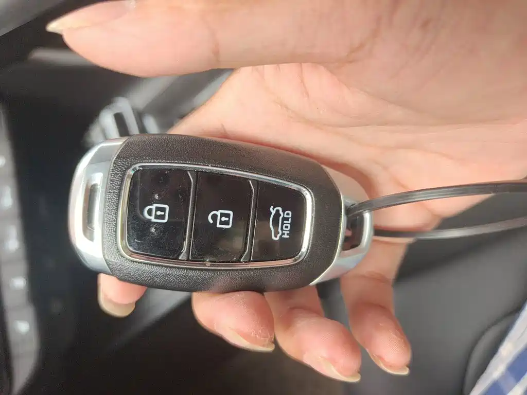 Hyundai Elantra, фото 20