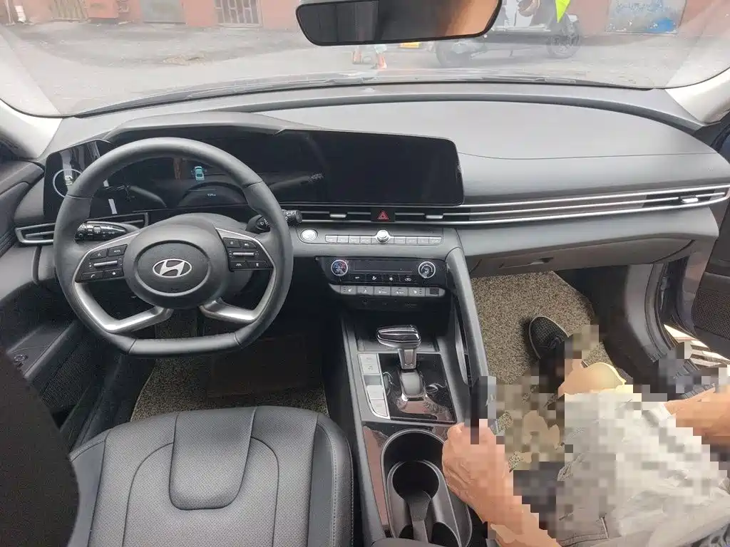 Hyundai Elantra, фото 21