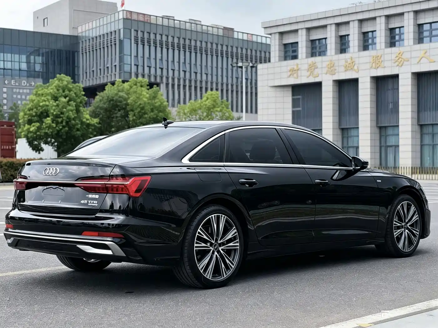 Audi A6L, фото 8