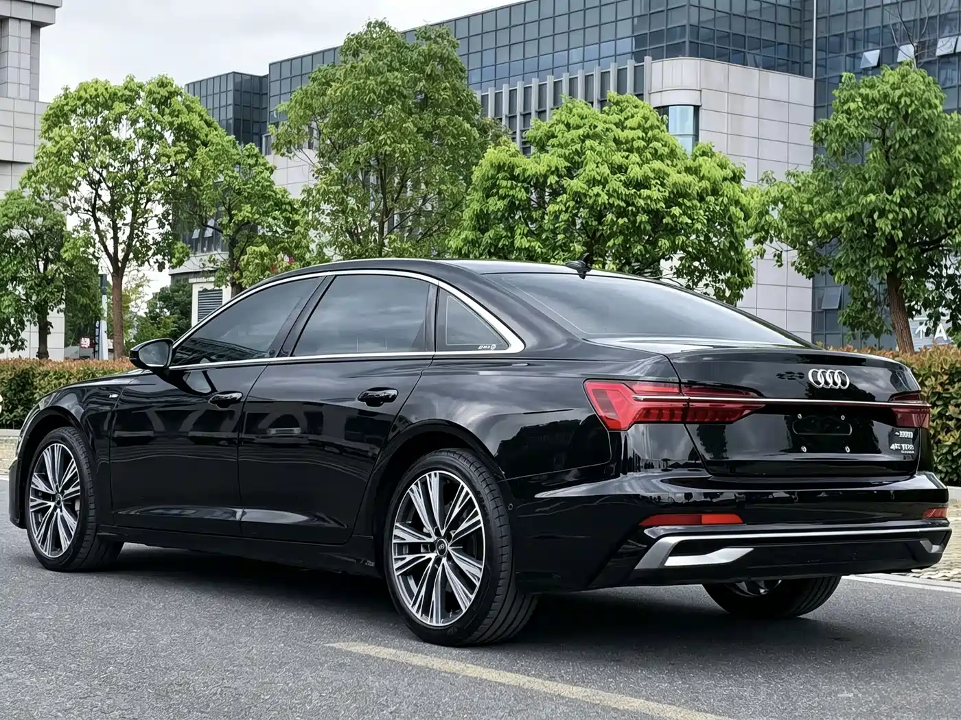 Audi A6L, фото 10