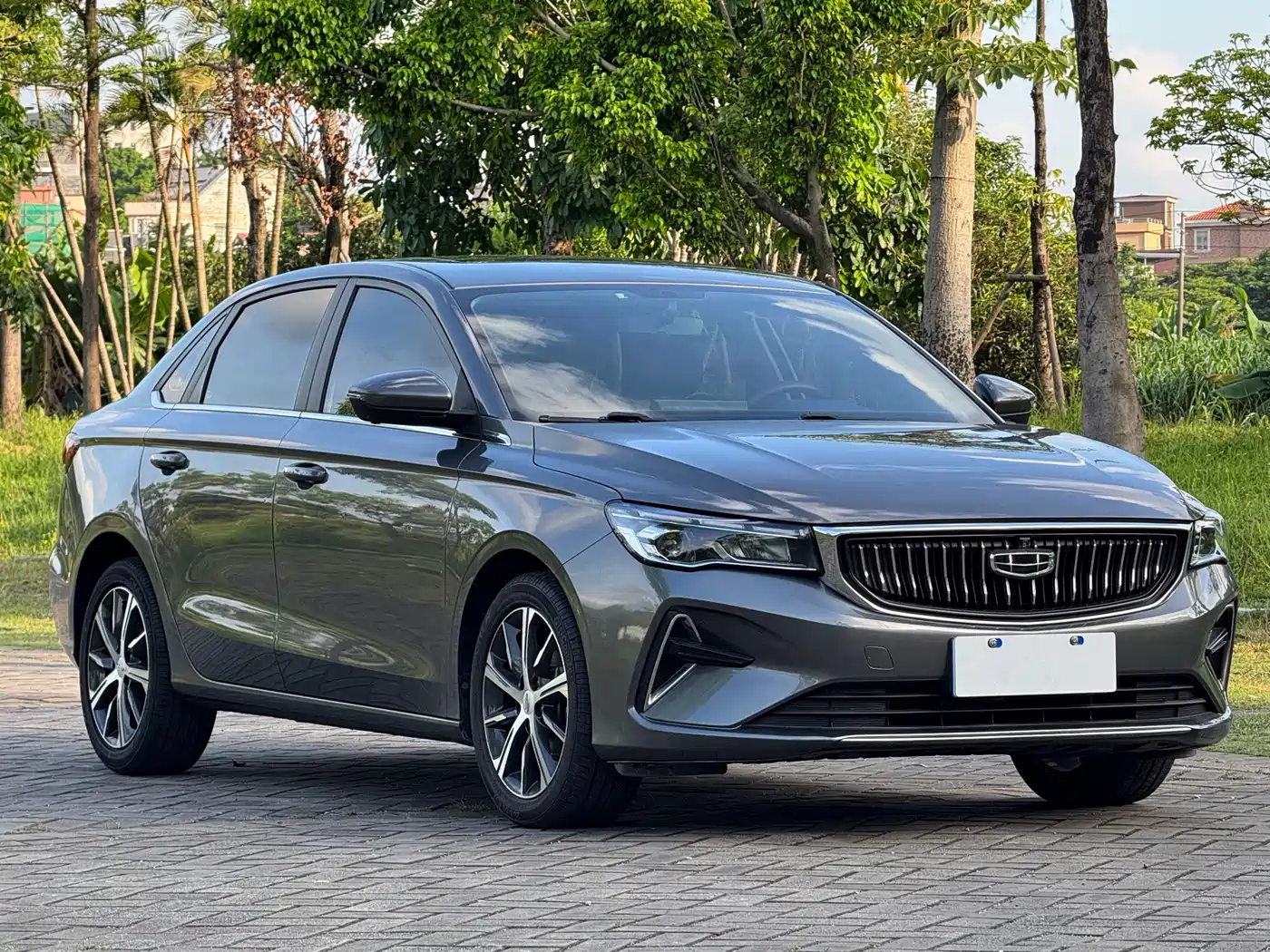 Geely Emgrand, фото 4