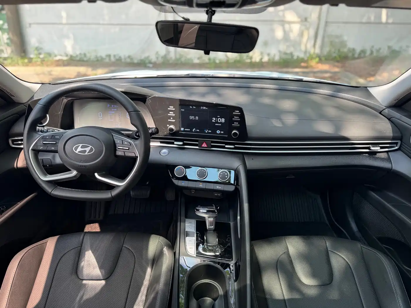 Hyundai Elantra, фото 3