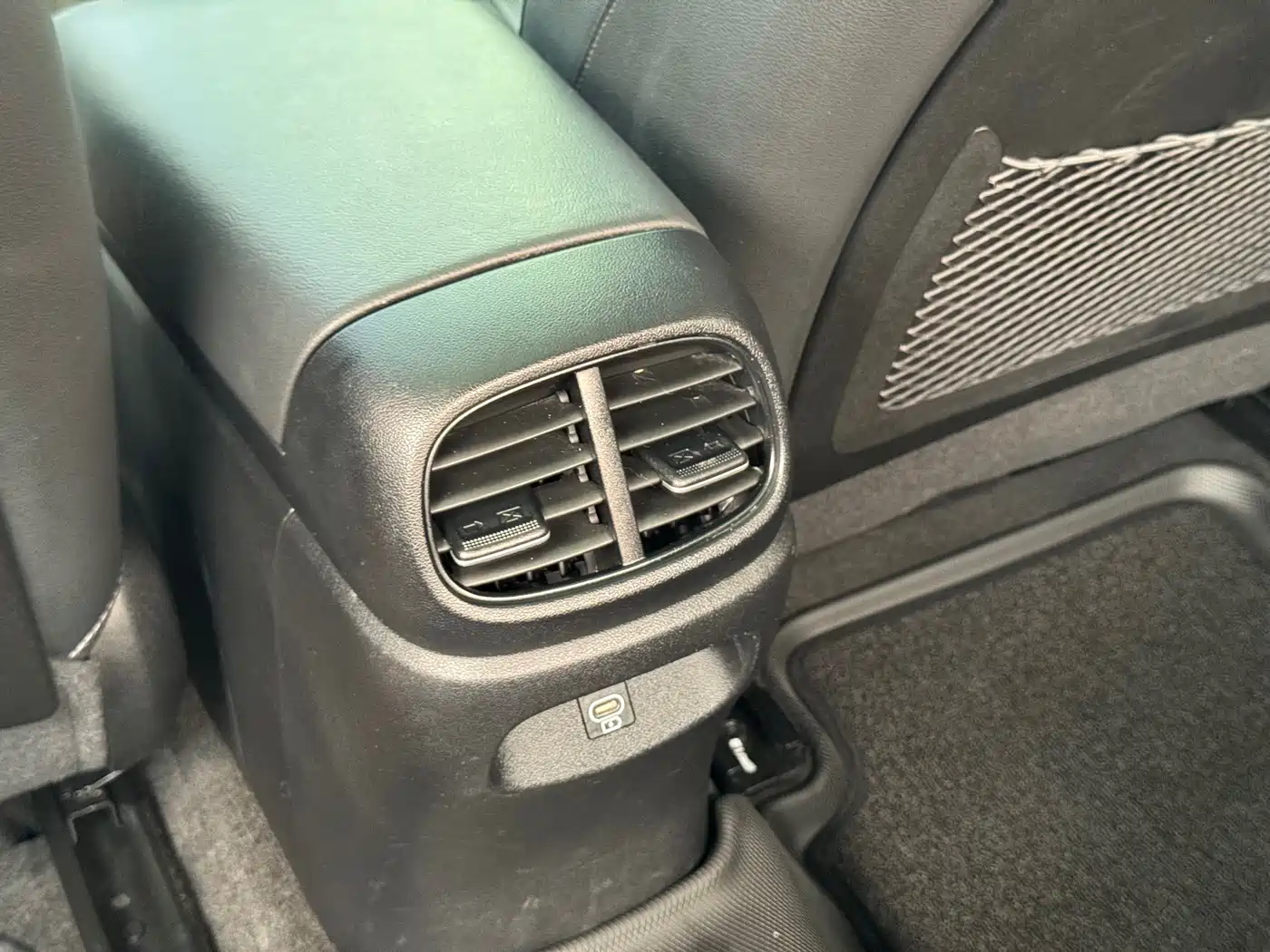 Hyundai Elantra, фото 7