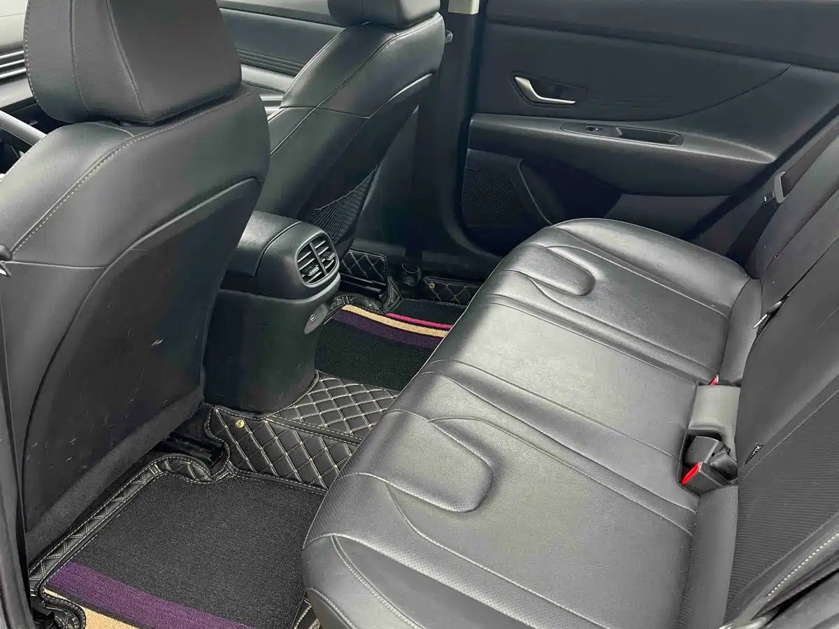 Hyundai Elantra, фото 8