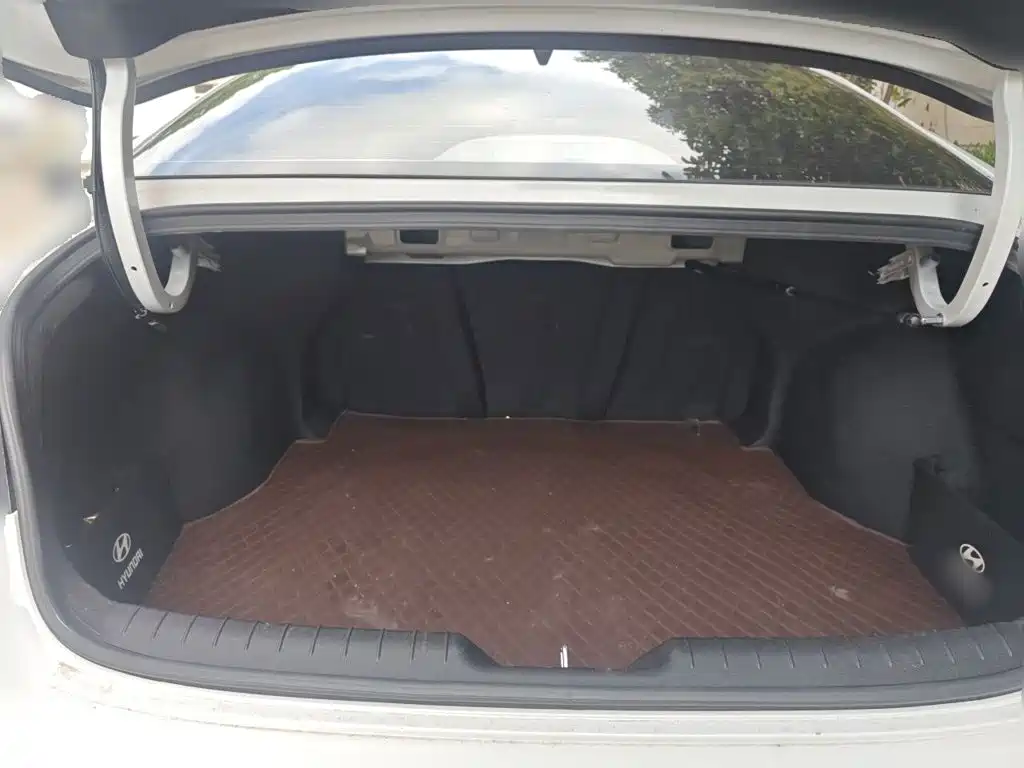 Hyundai Elantra, фото 7