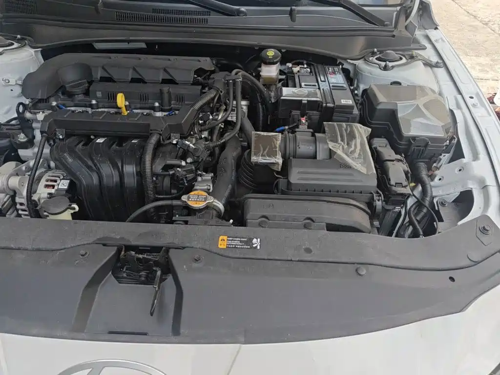 Hyundai Elantra, фото 14