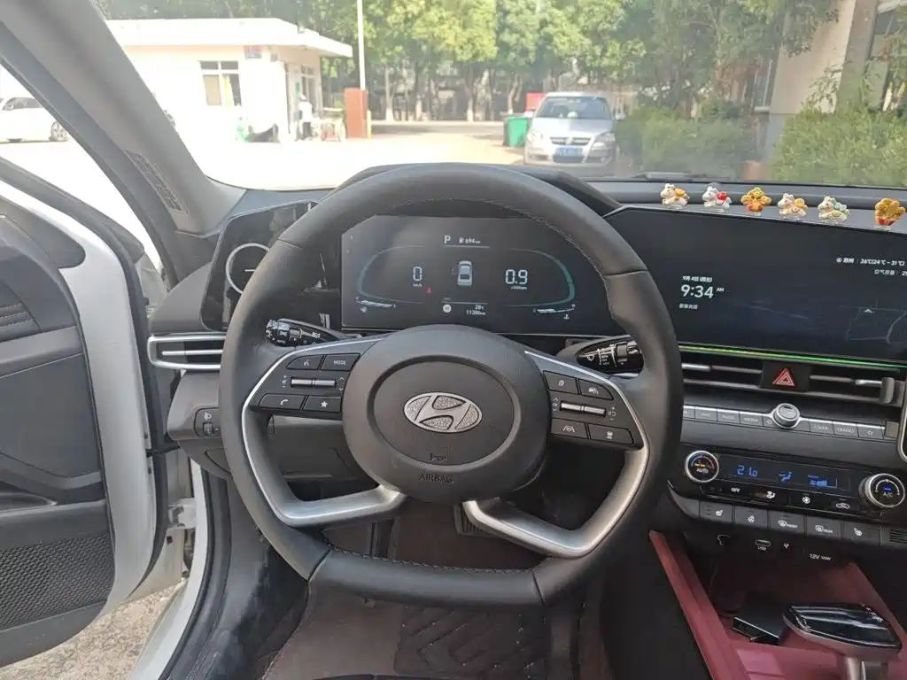Hyundai Elantra, фото 20