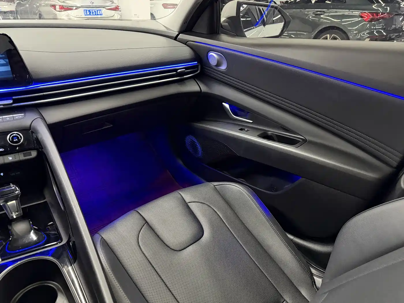 Hyundai Elantra, фото 3