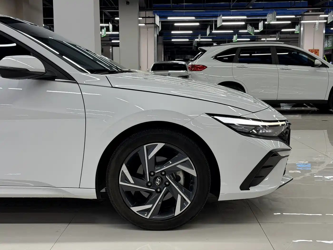 Hyundai Elantra, фото 16