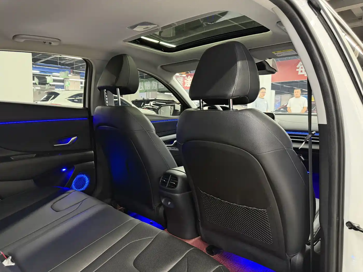 Hyundai Elantra, фото 17