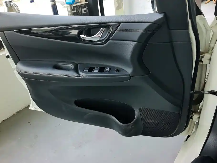 Nissan Tiida, фото 13