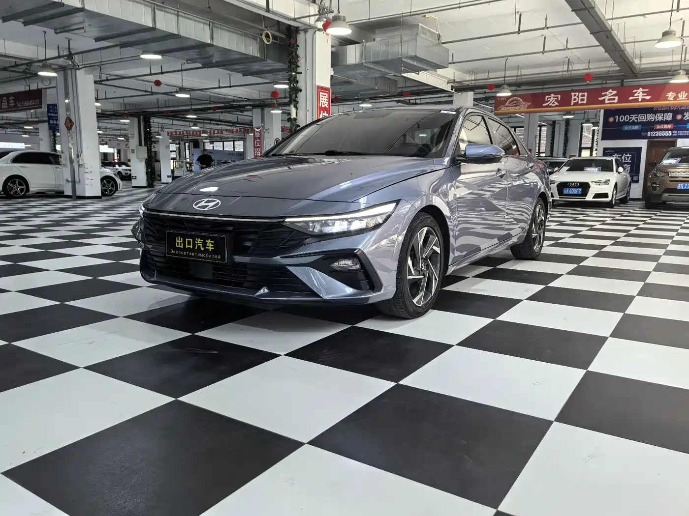 Hyundai Elantra, фото 1