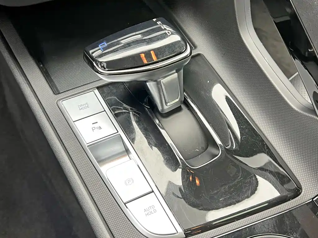 Hyundai Elantra, фото 9