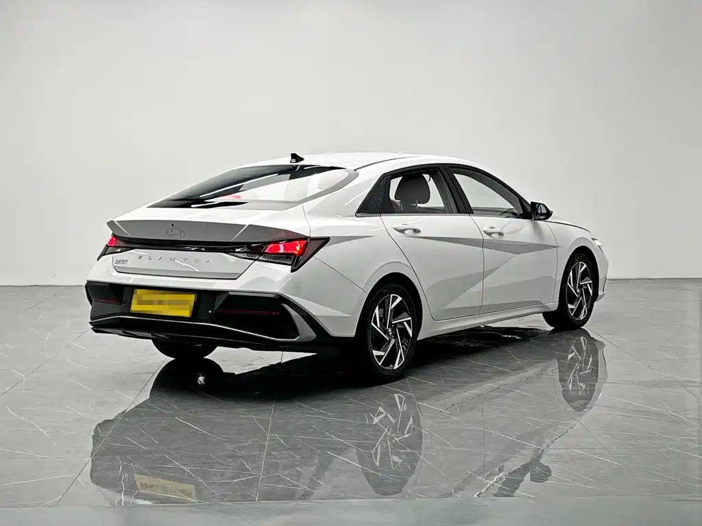 Hyundai Elantra, фото 20