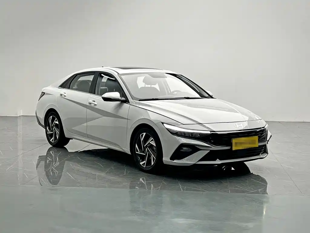 Hyundai Elantra, фото 22