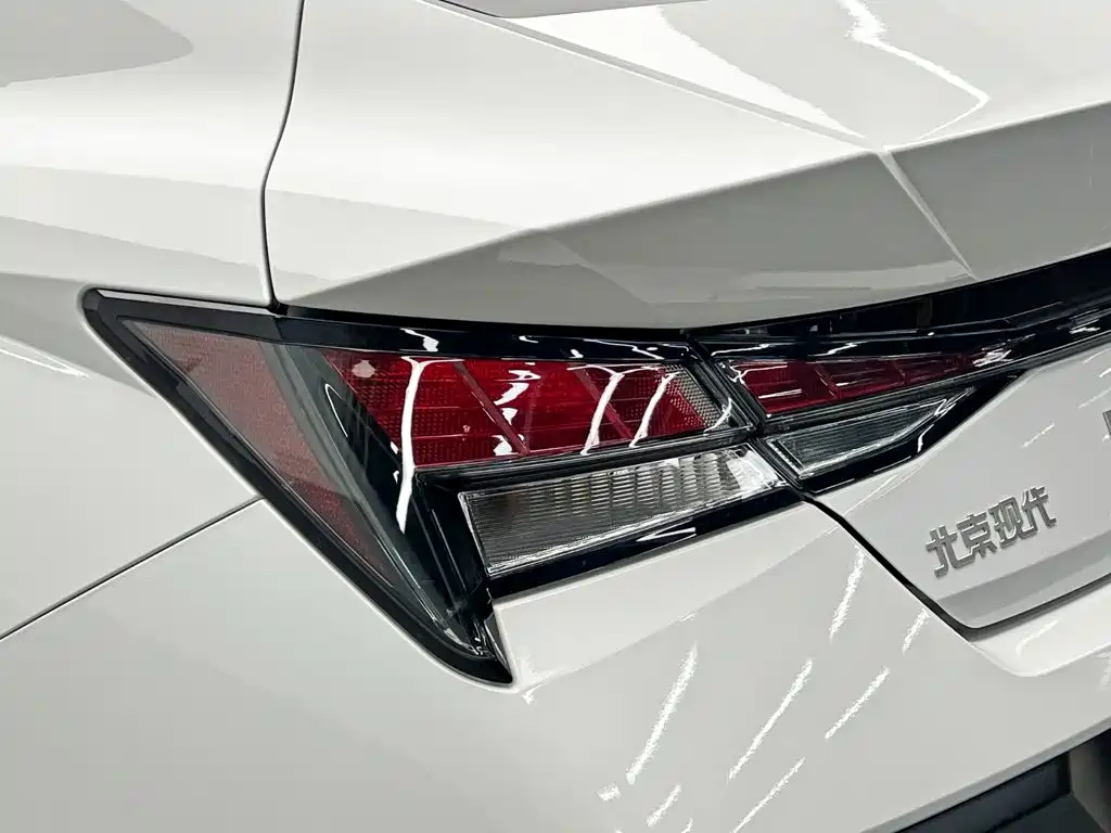Hyundai Elantra, фото 24