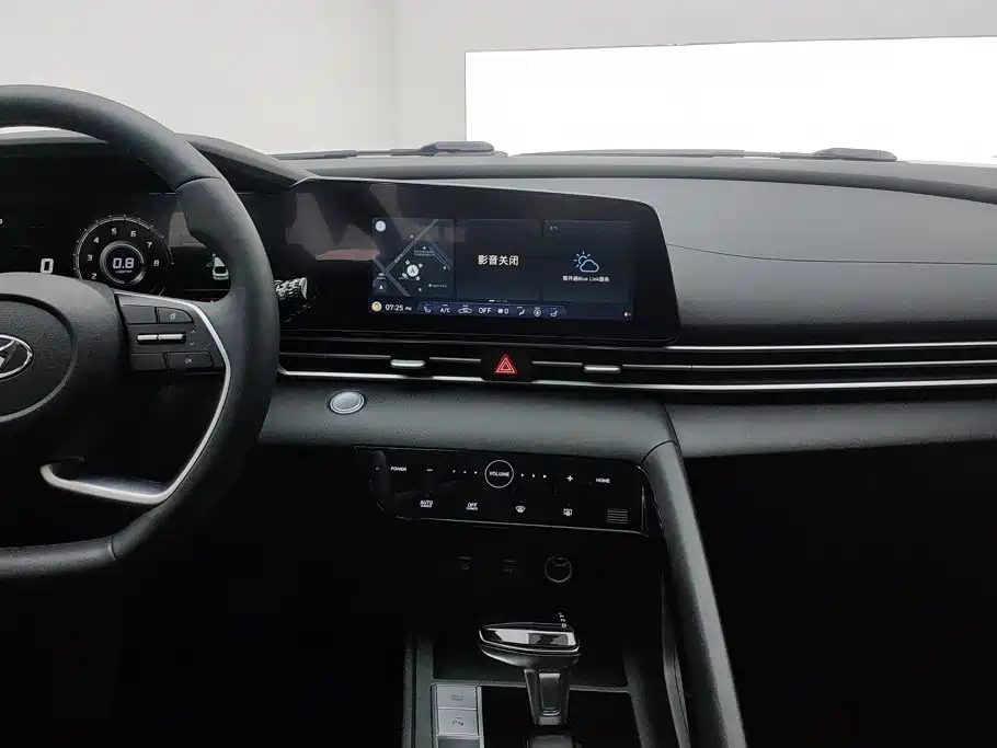 Hyundai Elantra, фото 5