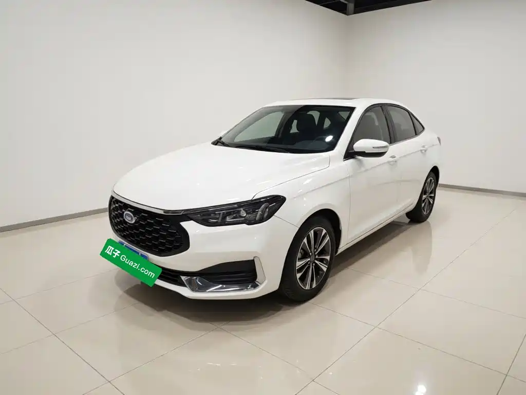 Ford Escort, фото 1