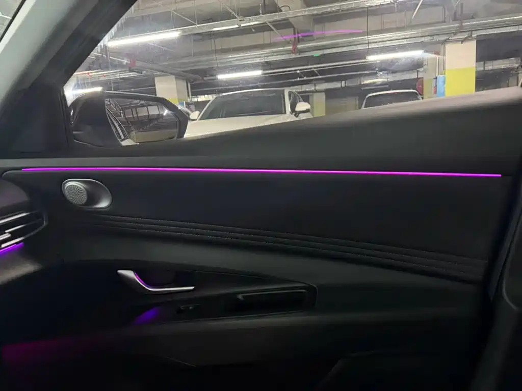 Hyundai Elantra, фото 13