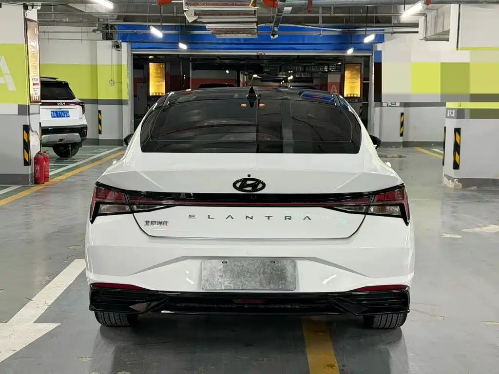 Hyundai Elantra, фото 8