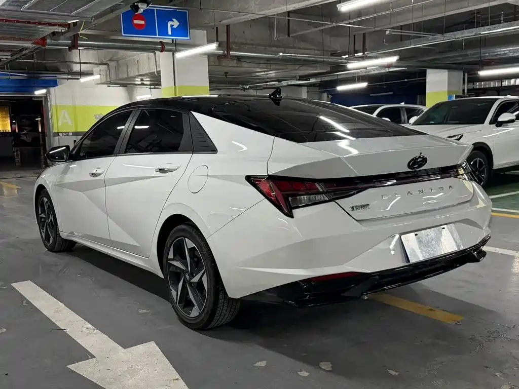 Hyundai Elantra, фото 10