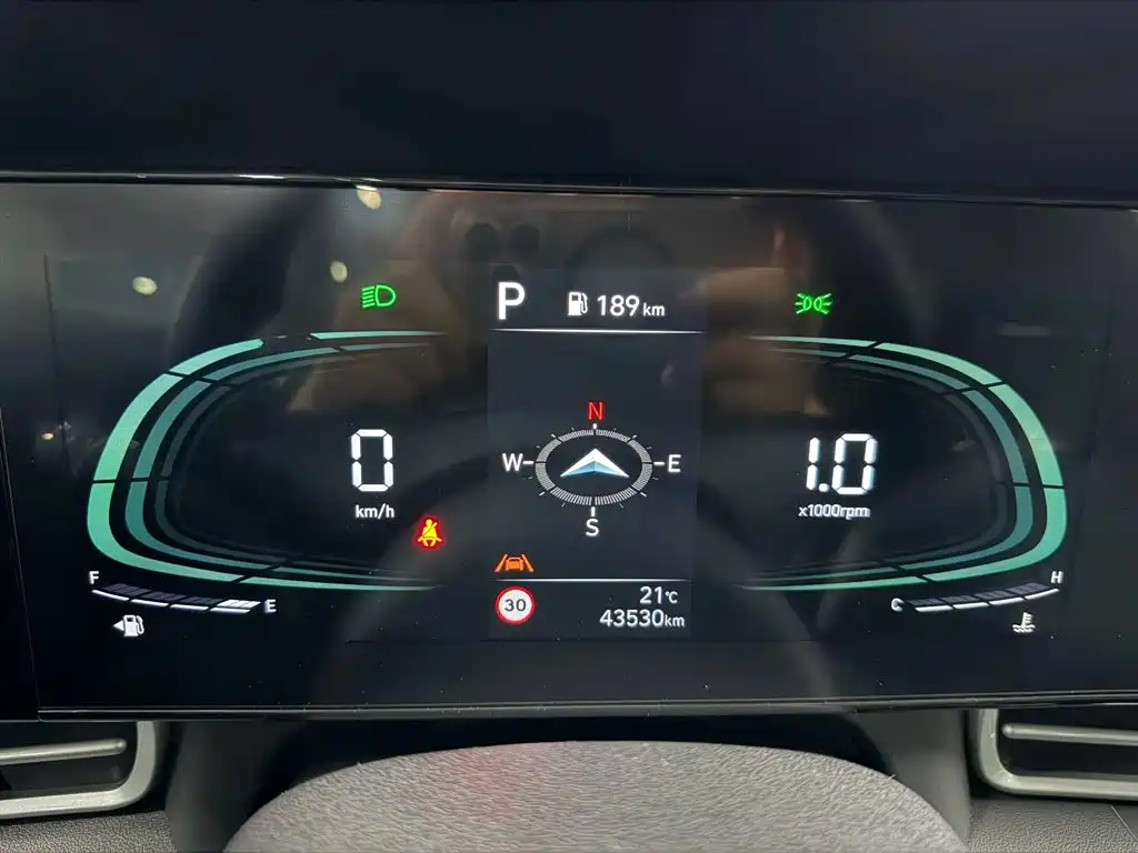 Hyundai Elantra, фото 4