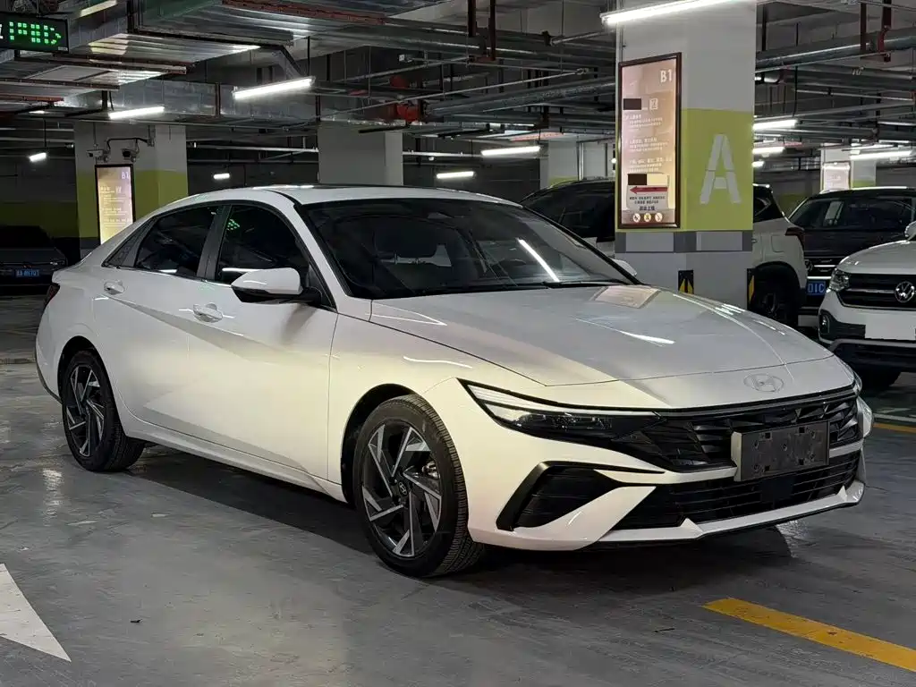Hyundai Elantra, фото 6