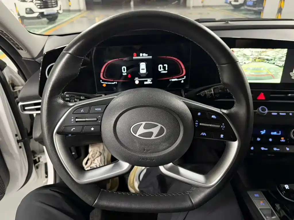 Hyundai Elantra, фото 3