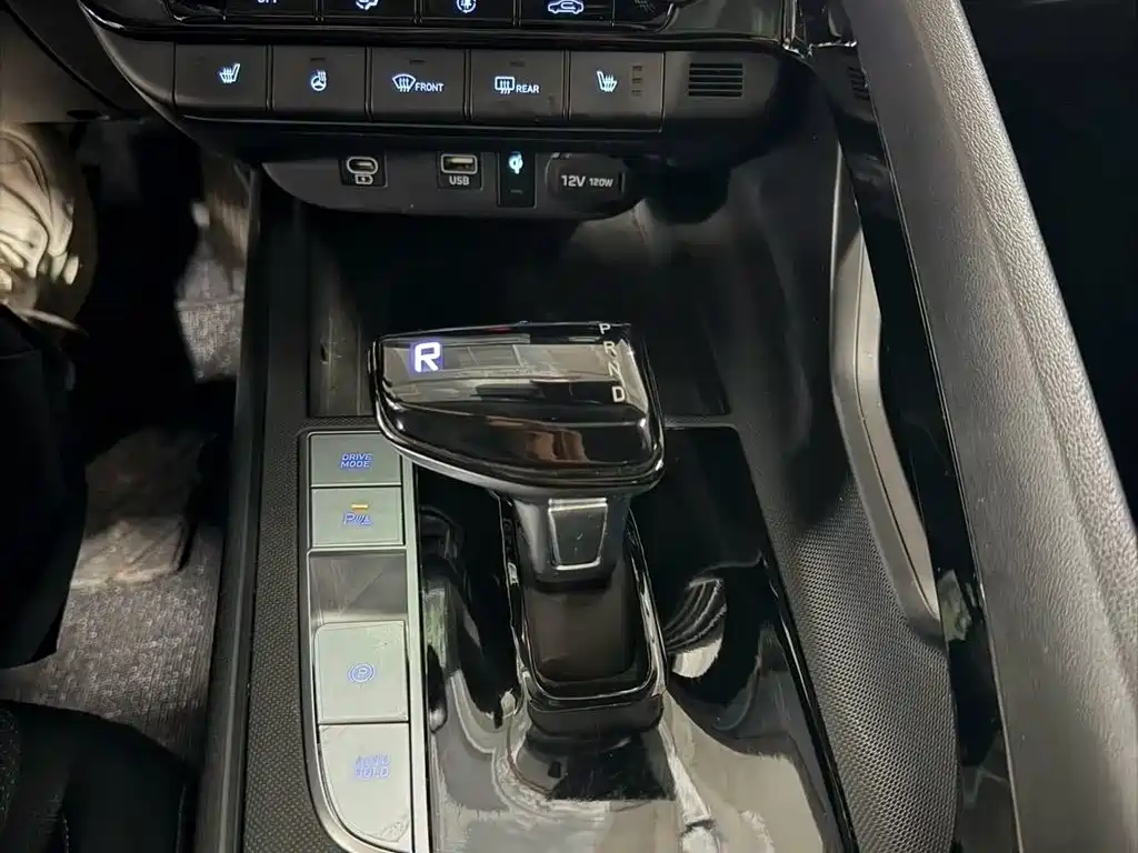 Hyundai Elantra, фото 4