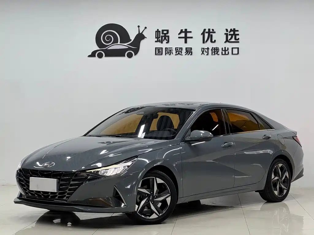 Hyundai Elantra, фото 1
