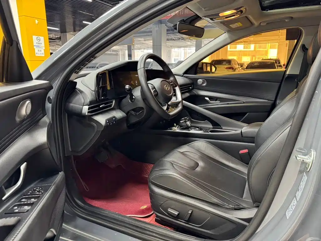 Hyundai Elantra, фото 8