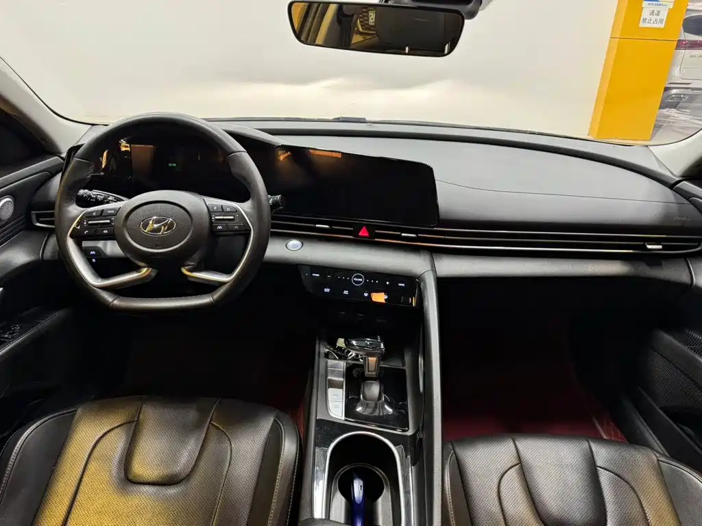 Hyundai Elantra, фото 10