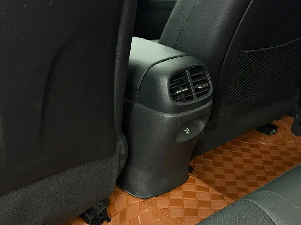 Hyundai Elantra, фото 10