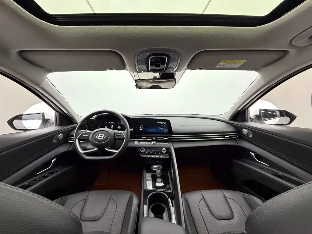 Hyundai Elantra, фото 14